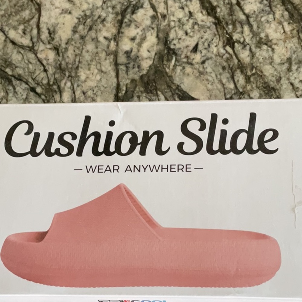 32 Degrees Pink Women's Mules - Picture 4 of 4